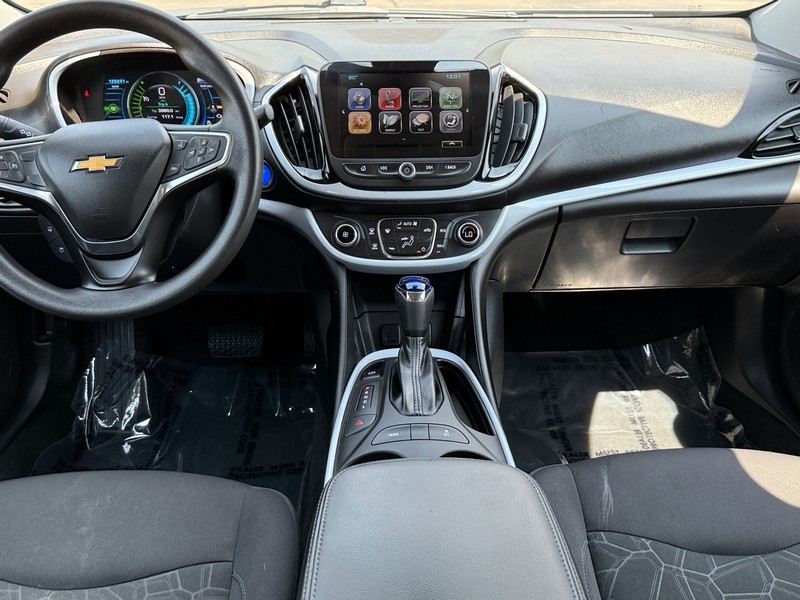 Chevrolet Volt Vehicle Image 11