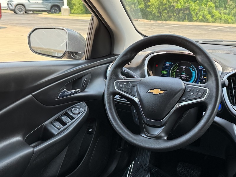 Chevrolet Volt Vehicle Image 14