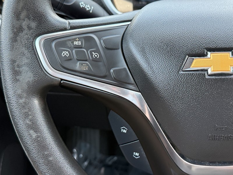 Chevrolet Volt Vehicle Image 16