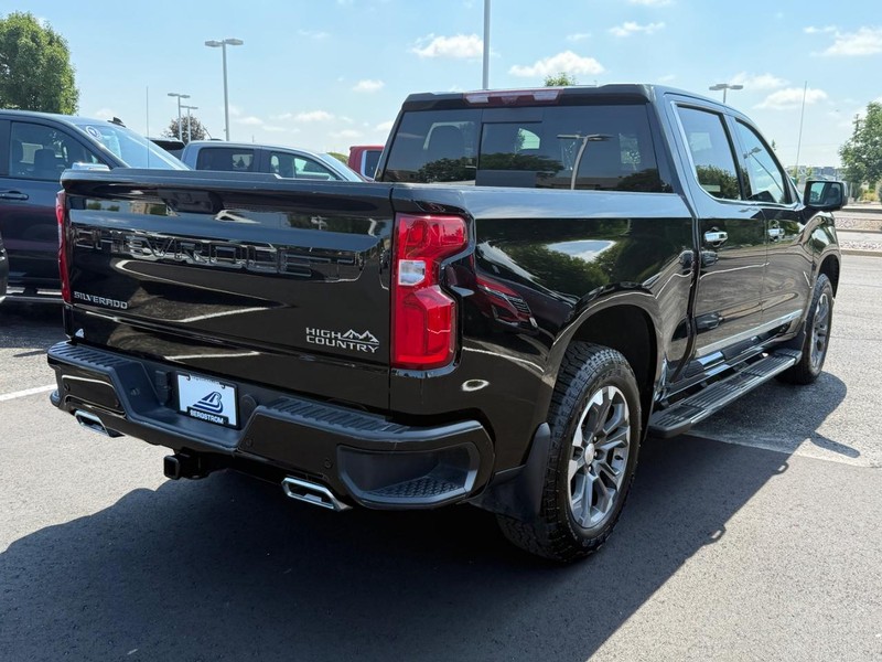Chevrolet Silverado 1500 Vehicle Image 03
