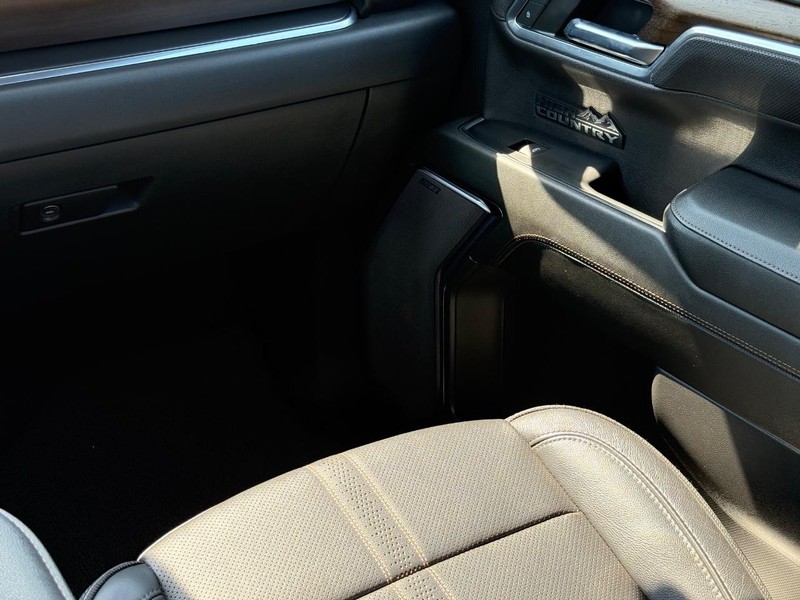 Chevrolet Silverado 1500 Vehicle Image 14