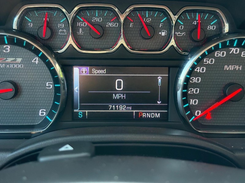 Chevrolet Silverado 1500 Vehicle Image 16
