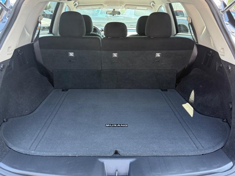Nissan Murano Vehicle Image 05