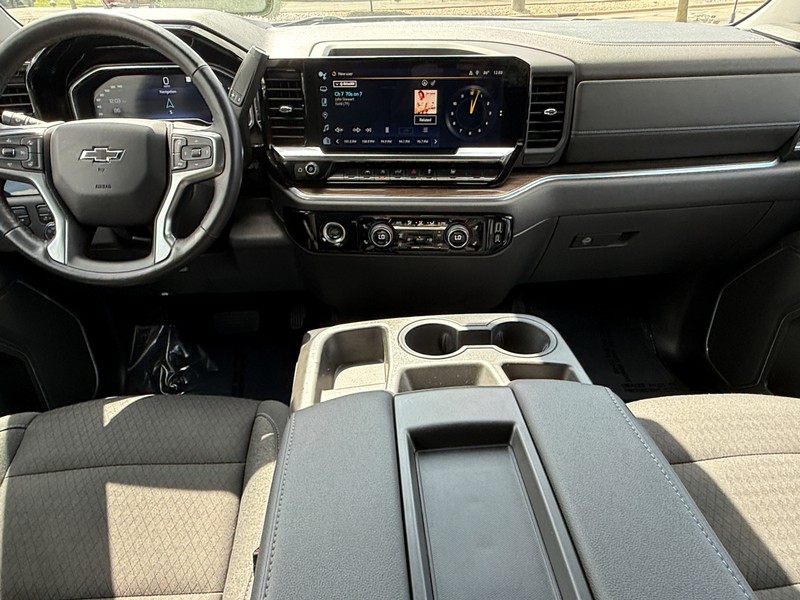 Chevrolet Silverado 1500 Vehicle Image 10