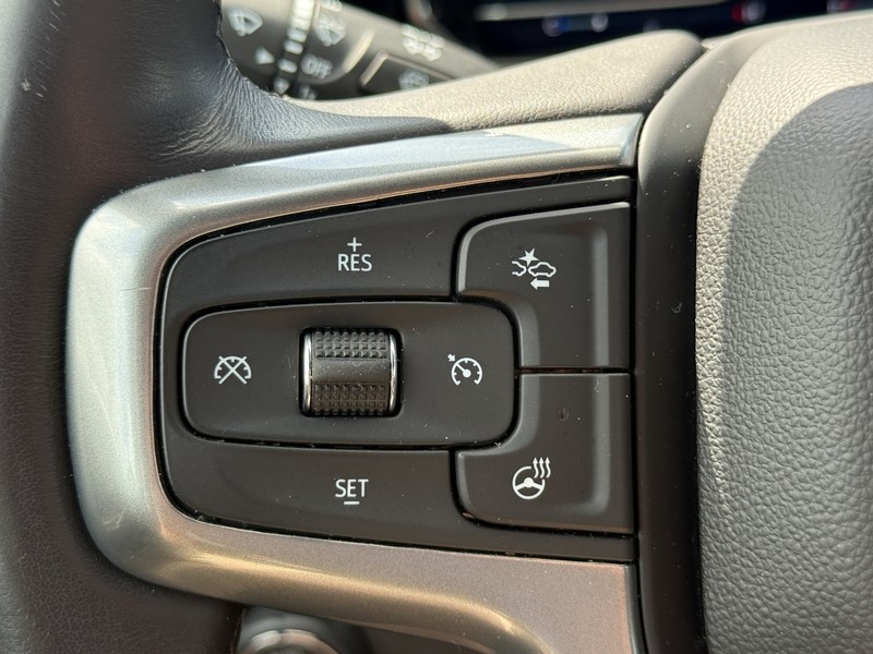 Chevrolet Silverado 1500 Vehicle Image 14