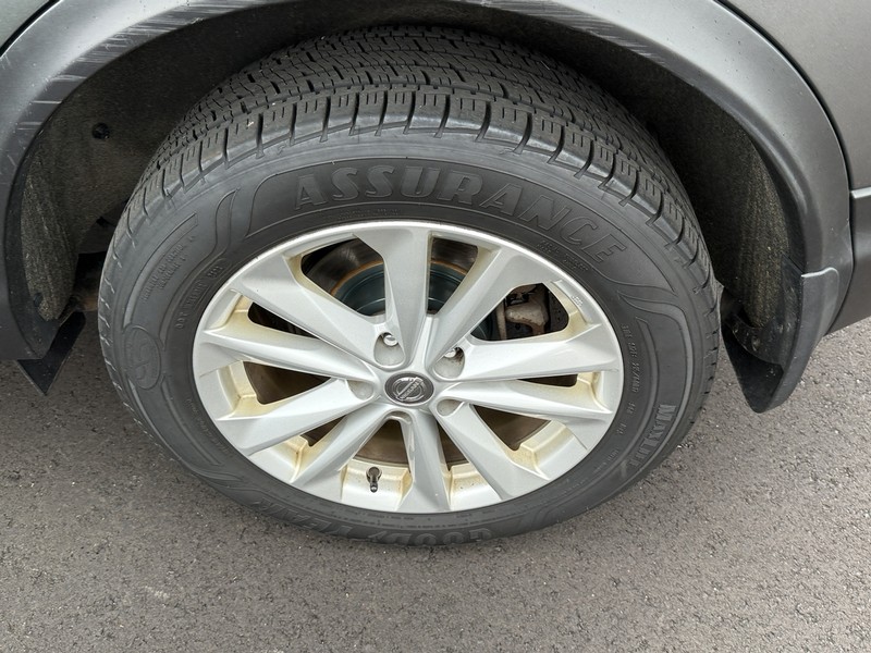 Nissan Rogue Sport Vehicle Image 07
