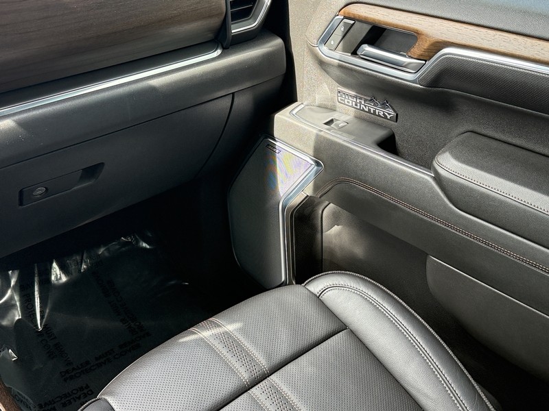 Chevrolet Silverado 1500 Vehicle Image 15