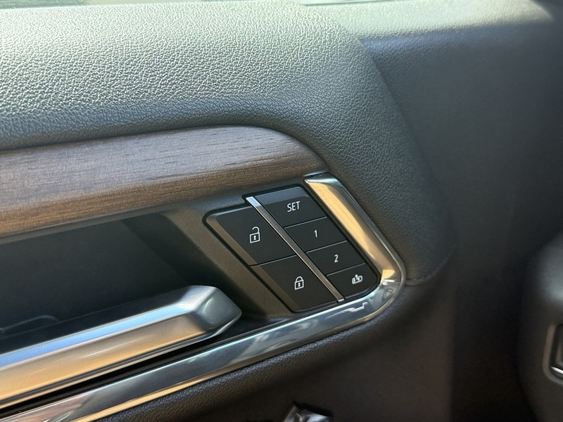 Chevrolet Silverado 1500 Vehicle Image 21