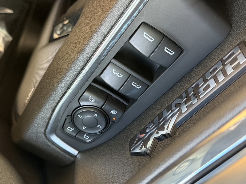 Chevrolet Silverado 1500 Vehicle Image 22