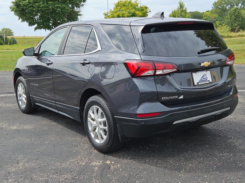 Chevrolet Equinox Vehicle Image 05