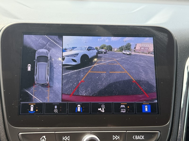 Chevrolet Equinox Vehicle Image 19