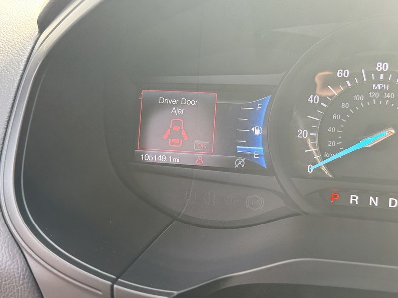 Ford Edge Vehicle Image 17