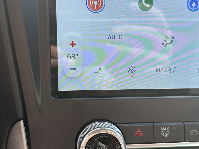 Ford Edge Vehicle Image 18