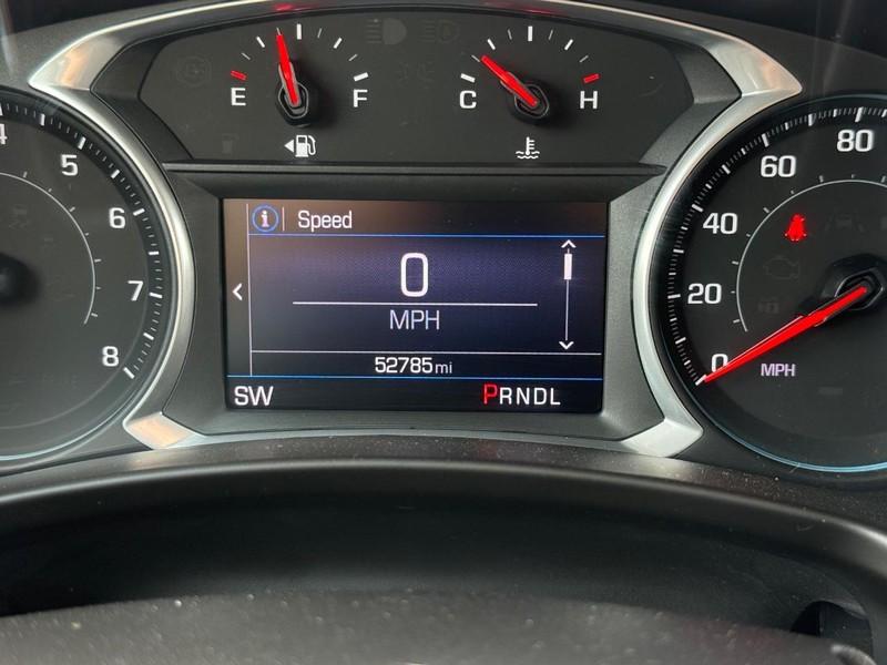 Chevrolet Equinox Vehicle Image 18