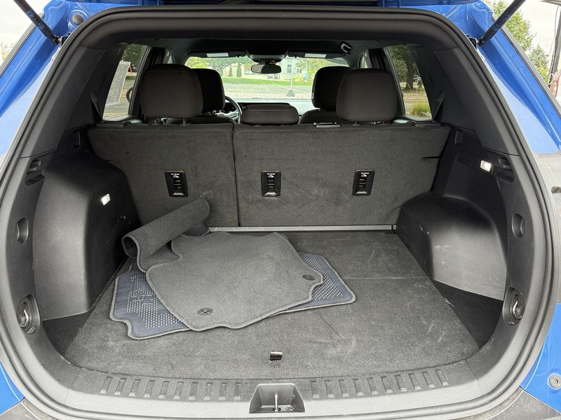 GMC Terrain Vehicle Image 05