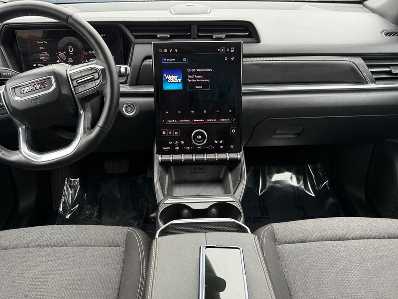 GMC Terrain Vehicle Image 11