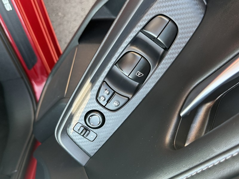 Nissan Sentra Vehicle Image 20