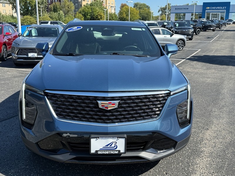 Cadillac XT4 Vehicle Image 09