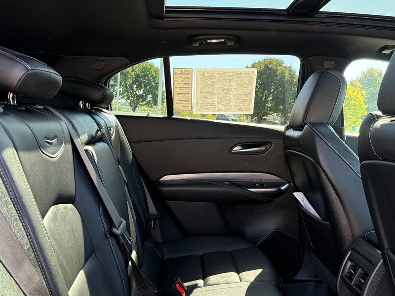 Cadillac XT4 Vehicle Image 10