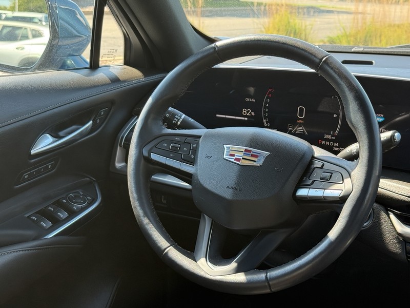 Cadillac XT4 Vehicle Image 14