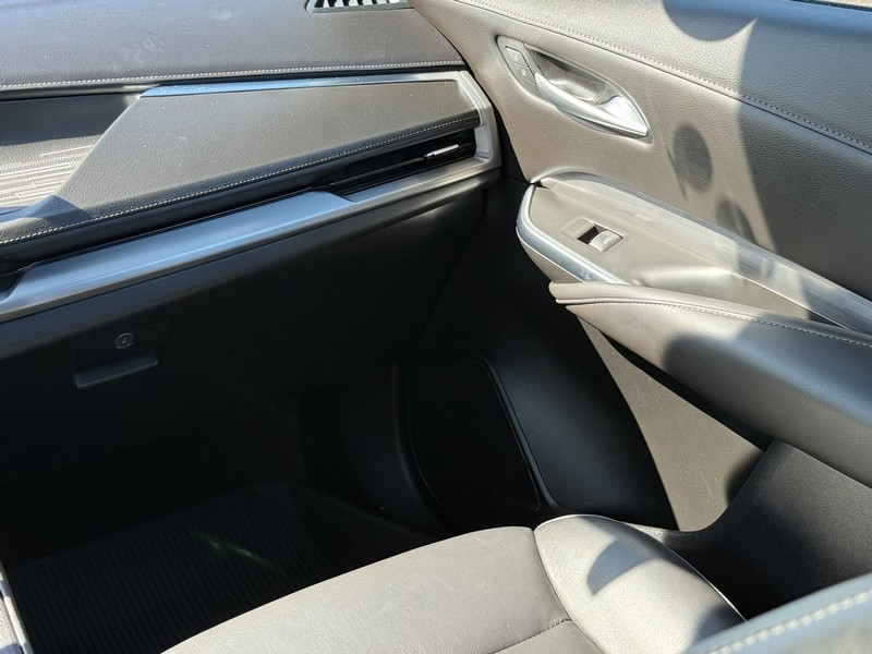 Cadillac XT4 Vehicle Image 15