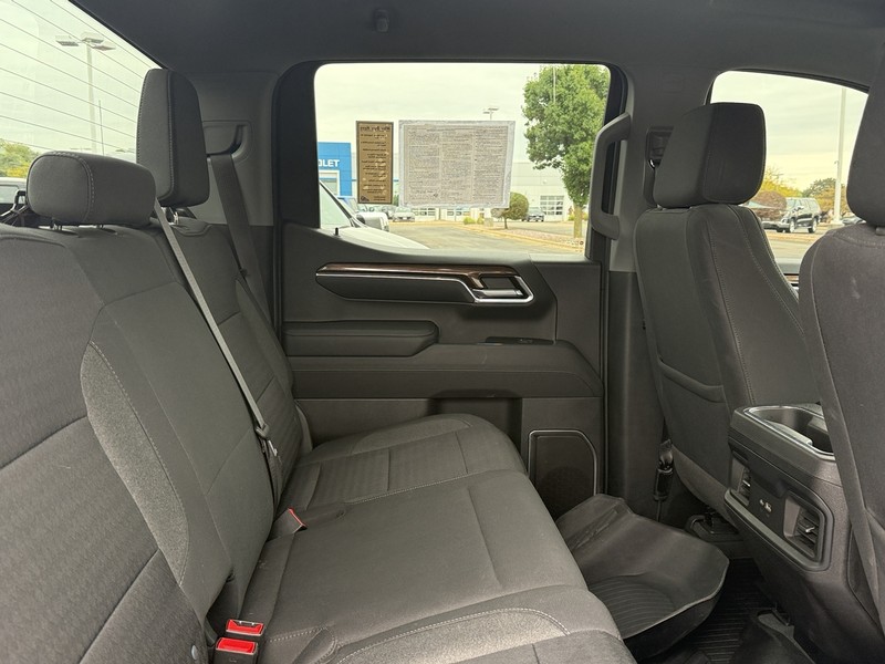 Chevrolet Silverado 1500 Vehicle Image 10