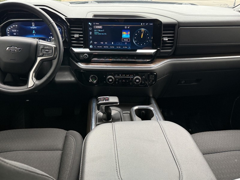 Chevrolet Silverado 1500 Vehicle Image 11