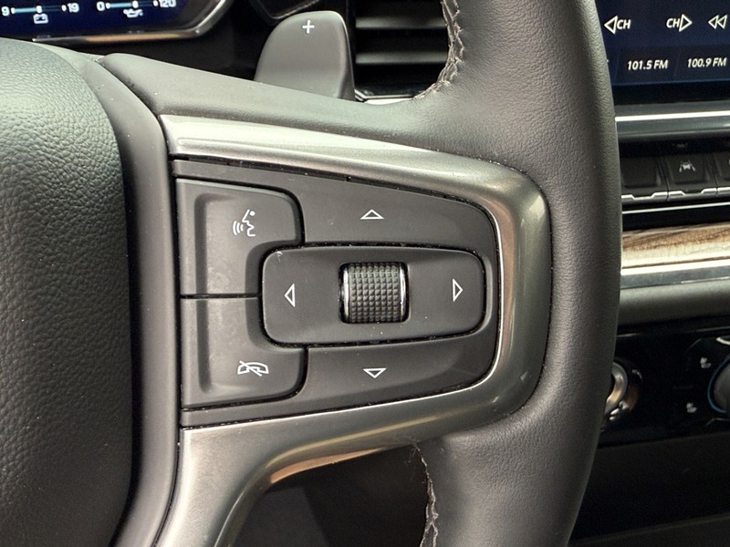 Chevrolet Silverado 1500 Vehicle Image 17