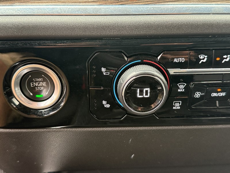 Chevrolet Silverado 1500 Vehicle Image 19