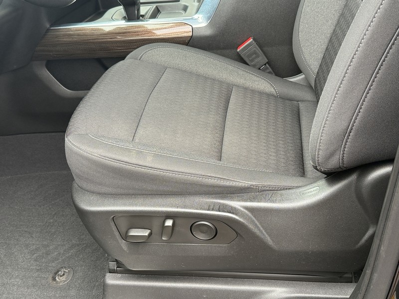 Chevrolet Silverado 1500 Vehicle Image 22