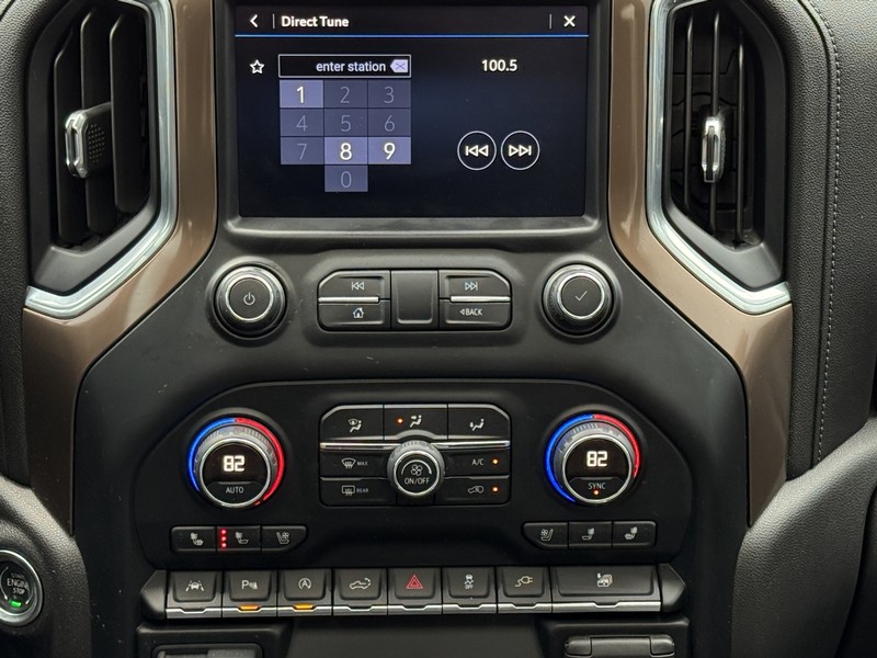 Chevrolet Silverado 1500 Vehicle Image 12