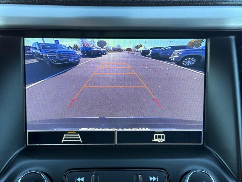 GMC Acadia Vehicle Image 19