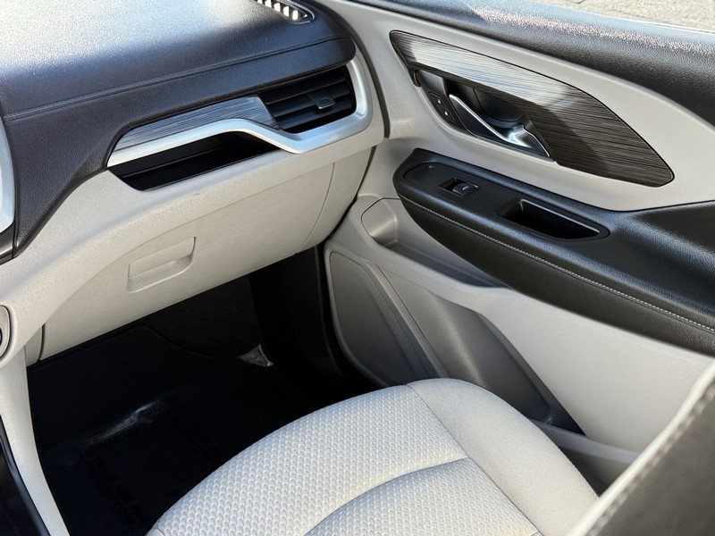 GMC Terrain Vehicle Image 15