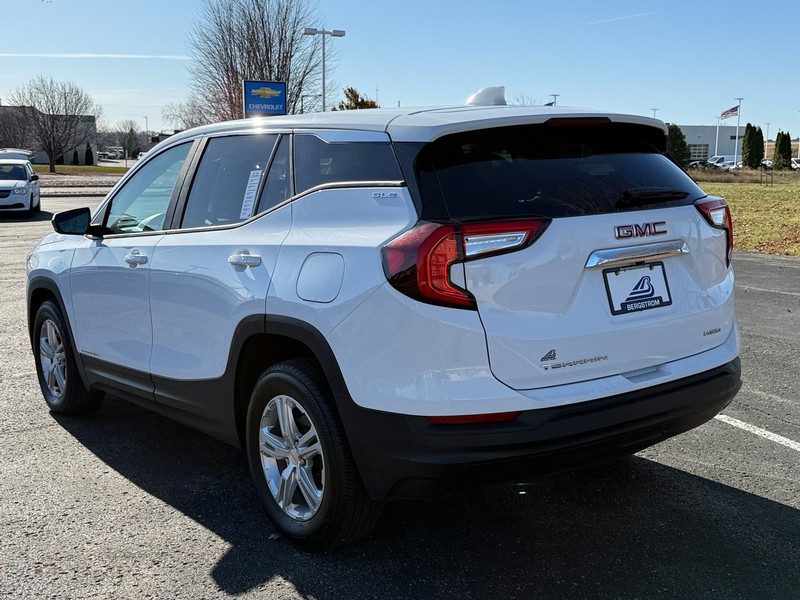 GMC Terrain Vehicle Image 06
