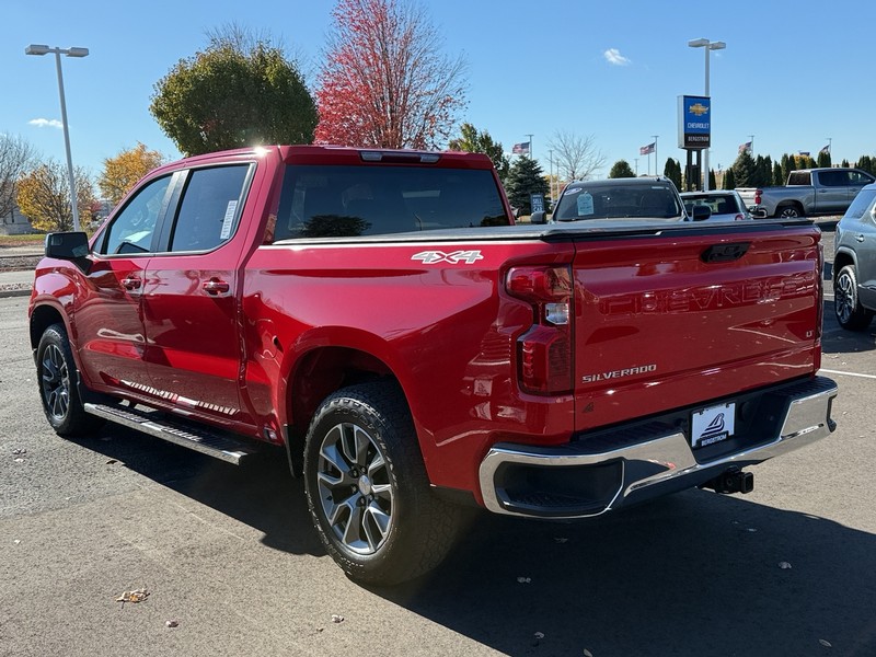 Chevrolet Silverado 1500 Vehicle Image 05