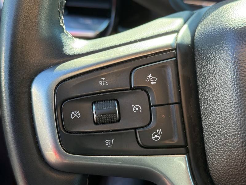 Chevrolet Silverado 1500 Vehicle Image 14