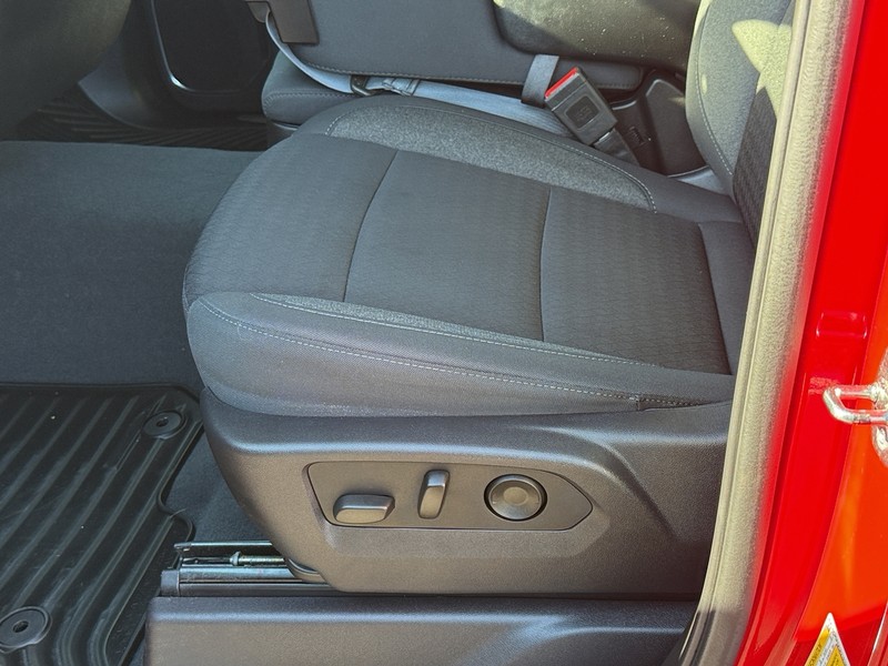 Chevrolet Silverado 1500 Vehicle Image 20