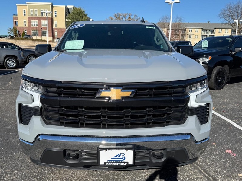 Chevrolet Silverado 1500 Vehicle Image 09