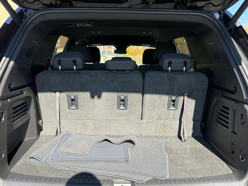 Chevrolet Traverse Vehicle Image 05