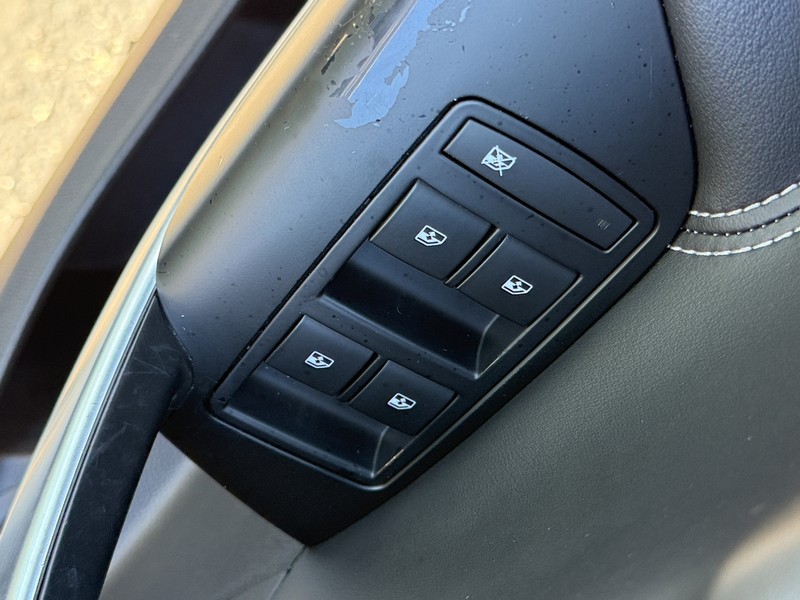 Buick Regal Vehicle Image 22