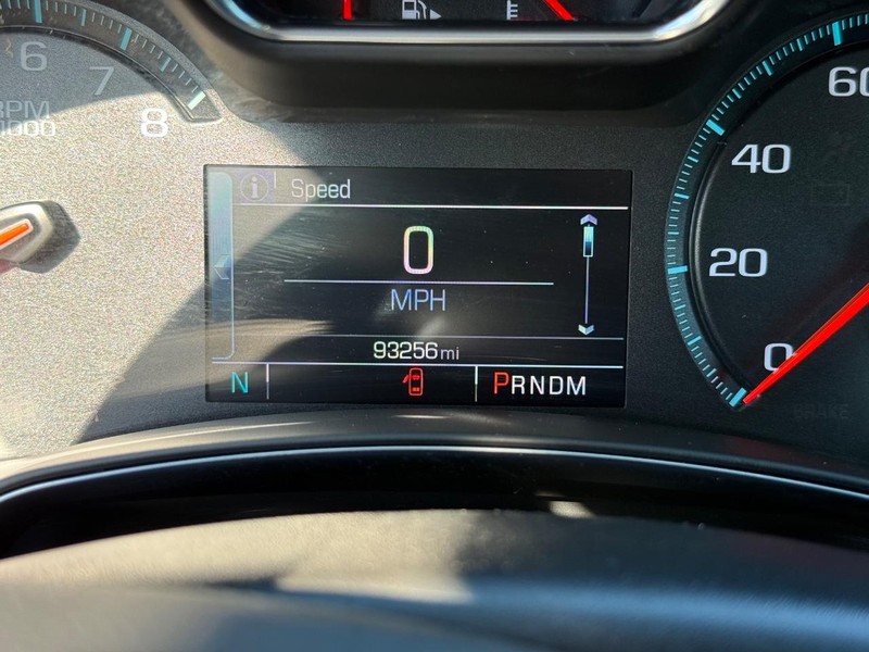 Chevrolet Impala Vehicle Image 18