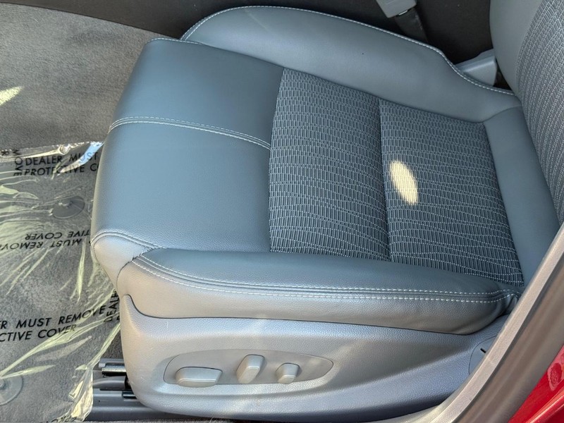 Chevrolet Impala Vehicle Image 22