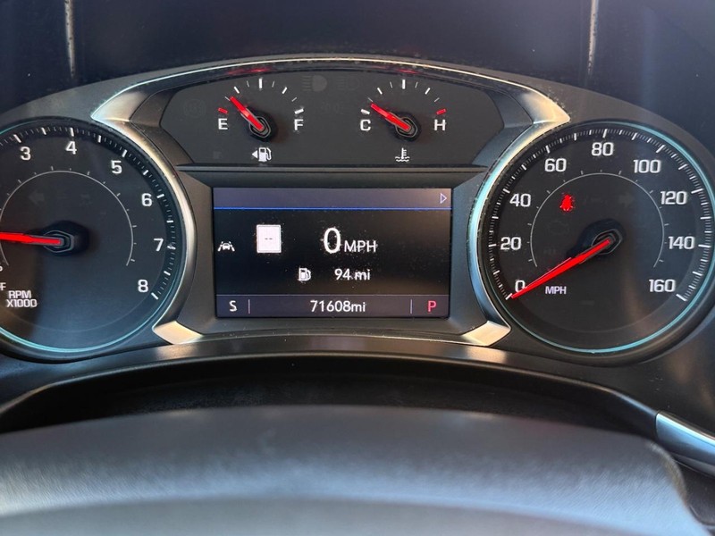 Chevrolet Equinox Vehicle Image 19