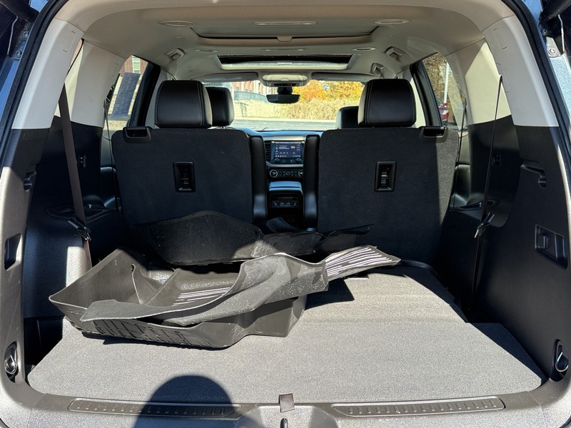 GMC Acadia Vehicle Image 05