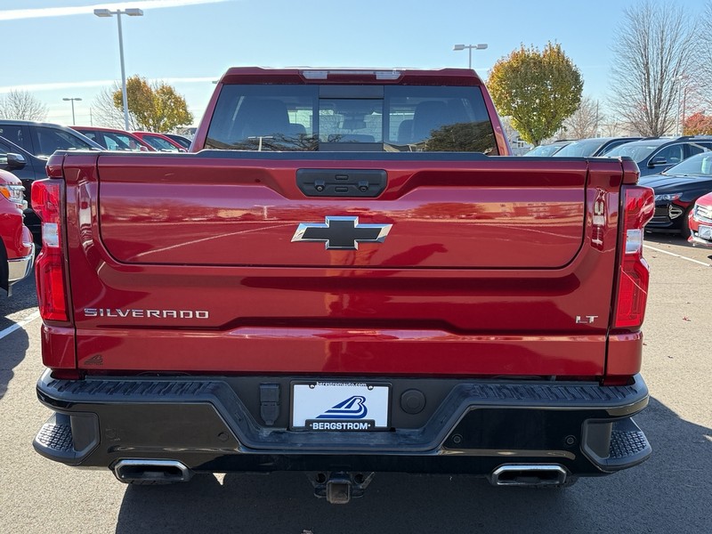 Chevrolet Silverado 1500 Vehicle Image 04