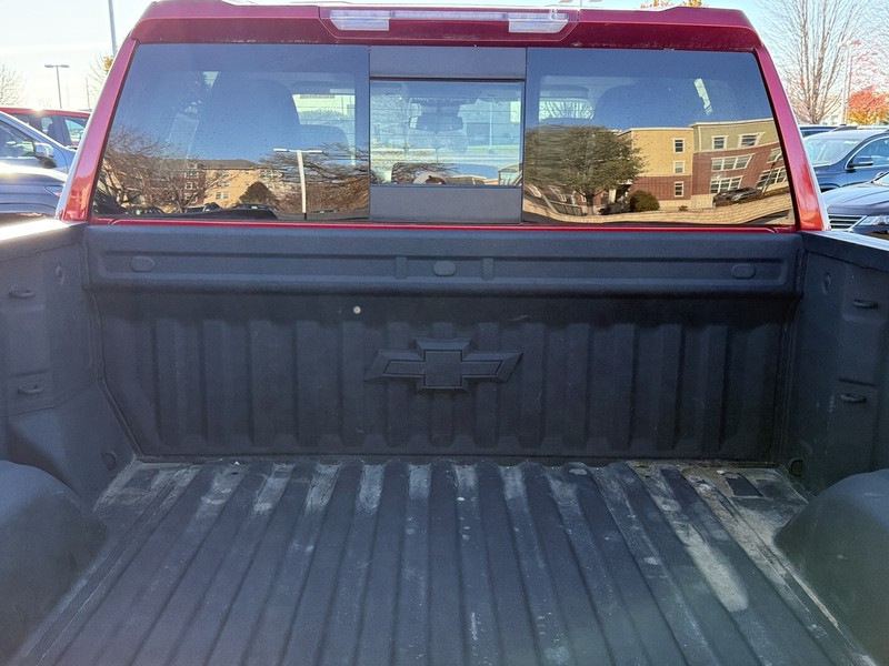 Chevrolet Silverado 1500 Vehicle Image 05