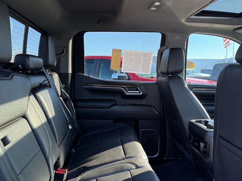 Chevrolet Silverado 1500 Vehicle Image 10