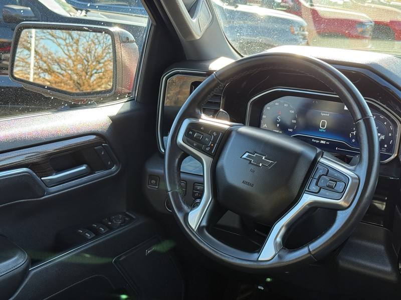 Chevrolet Silverado 1500 Vehicle Image 14