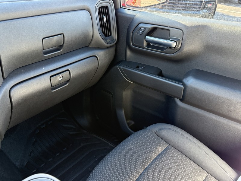 Chevrolet Silverado 1500 Vehicle Image 13