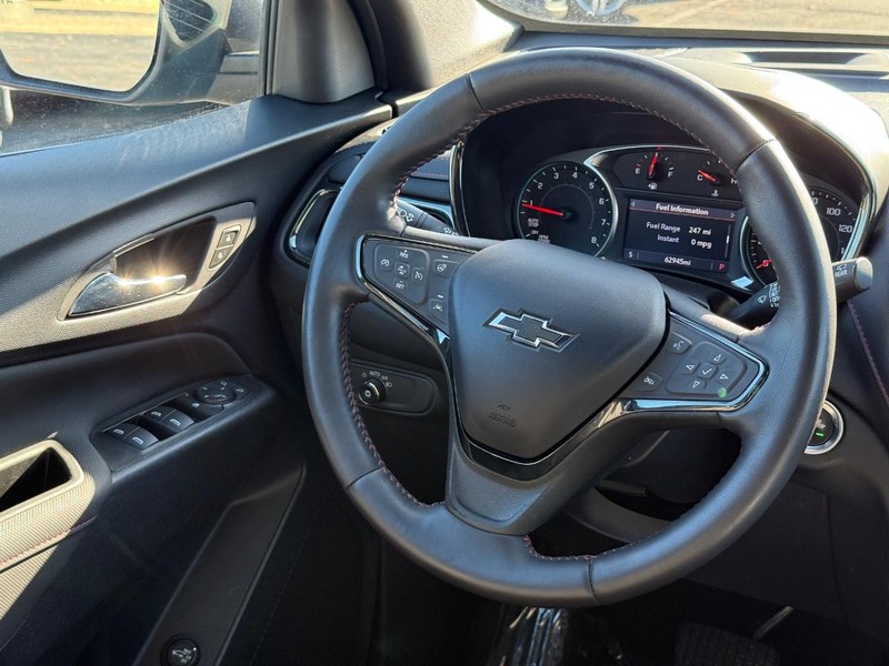 Chevrolet Equinox Vehicle Image 13